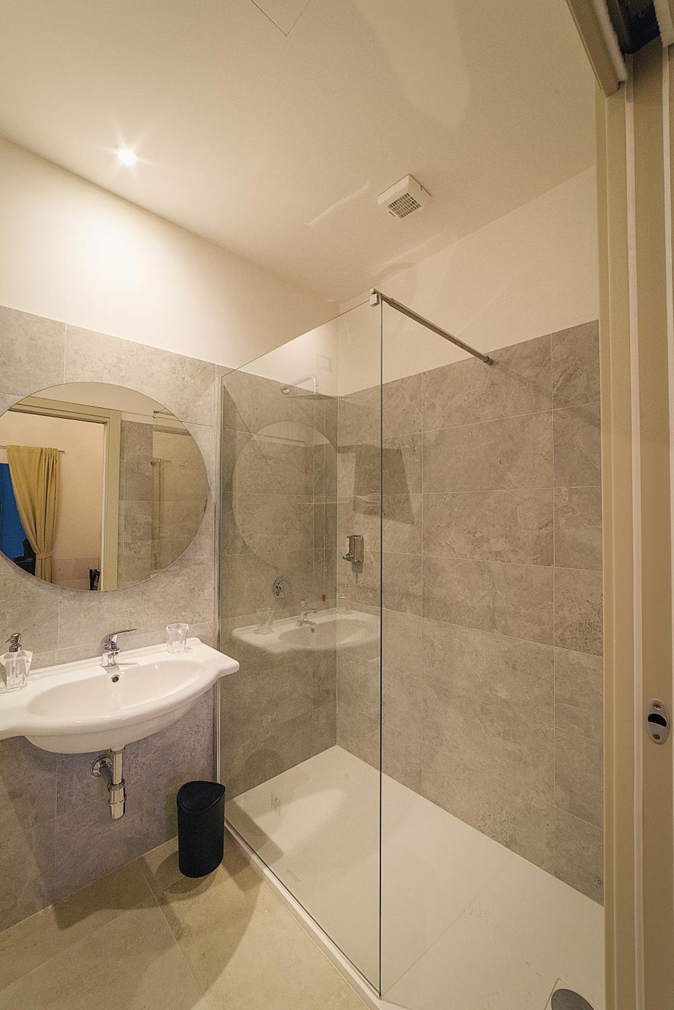 Waterfront Suites كالياري المظهر الخارجي الصورة